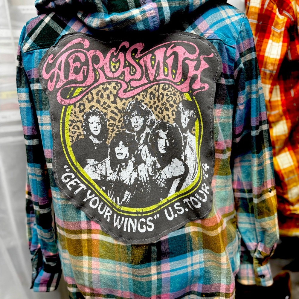 “One of a kind”, Modern, Sustainable, Art Flannels